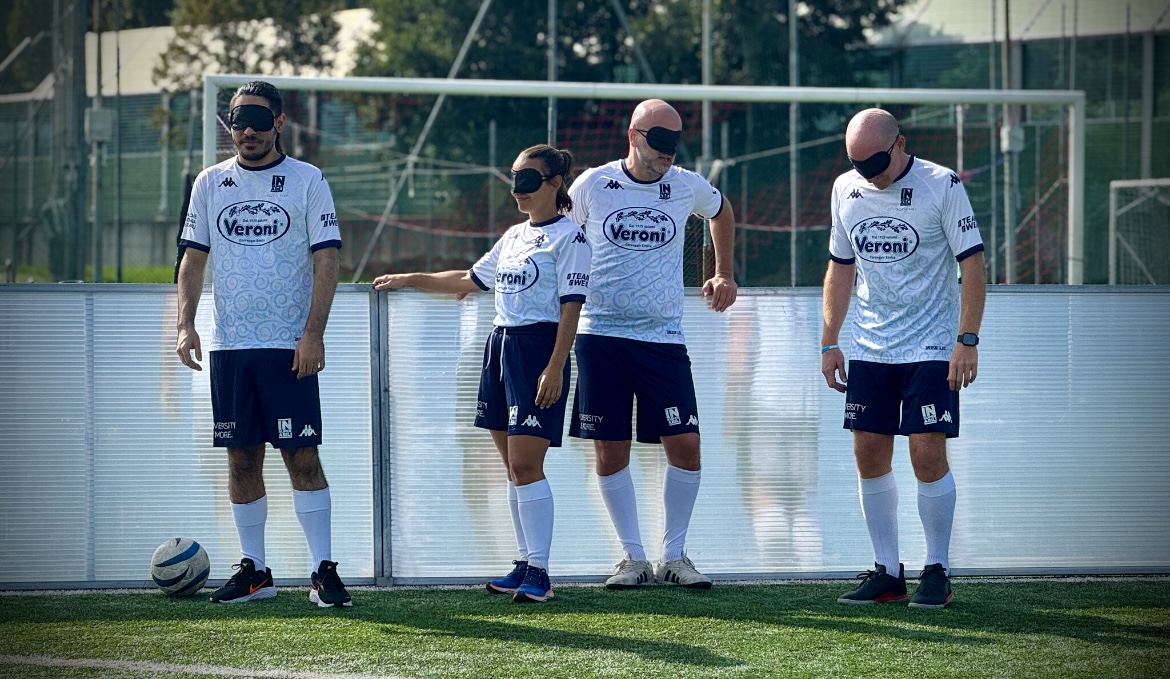 Insuperabili con Hisense Italia: Visiball per giocare senza vedere