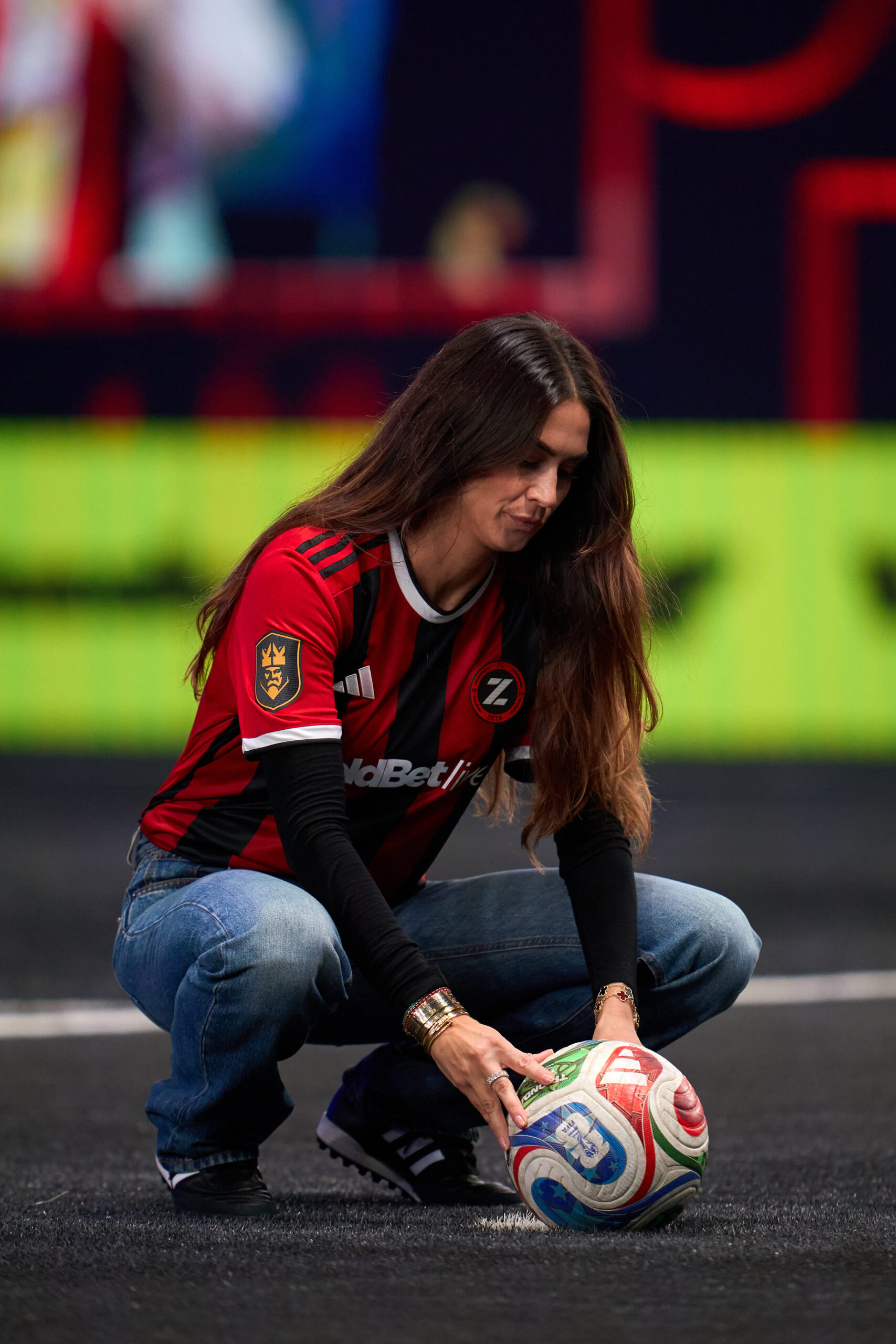 Universo Kings League al via con il rigore di Melissa Satta e Bobo Vieri