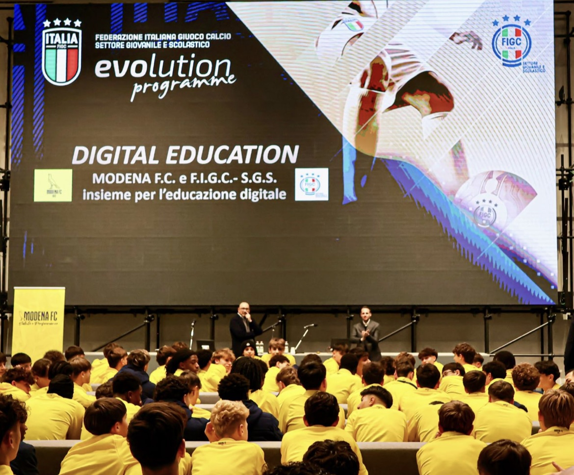 Salute e Performance: alla Florim Gallery uno spazio dedicato alla consapevolezza digitale dei giovani