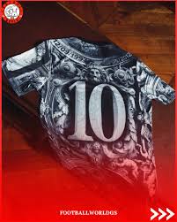 Il numero 10 non passa mai: Del Piero, la Juventus e una maglia che parla al futuro