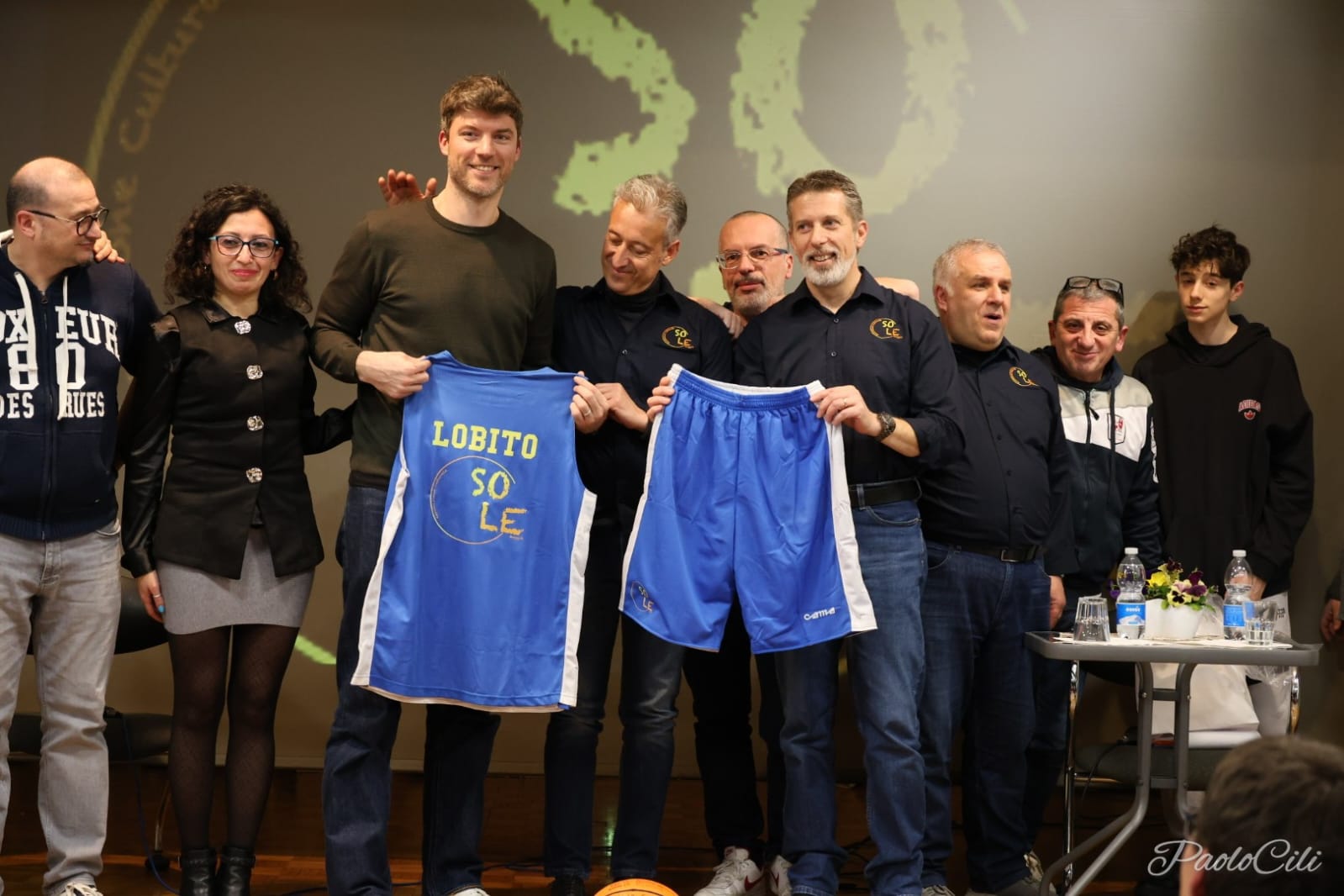 Fragile = forte: la tripla più bella di Juan Fernandez