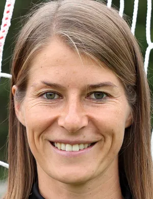 Marie-Louise Eta, la donna che ha cambiato la storia del calcio europeo